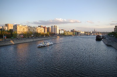 Катер затонул на Москве-реке
