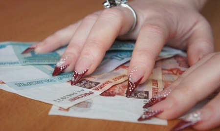 Директор ижевской турфирмы "развела" клиентов на 140 тыс. рублей