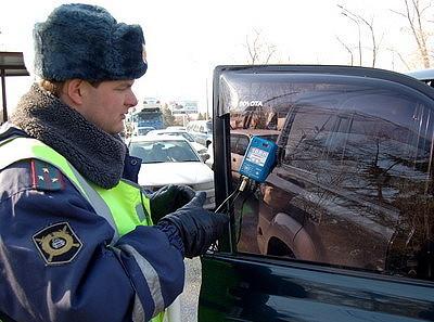 Более 20 авто с глухой тонировкой выявлено в Ижевске