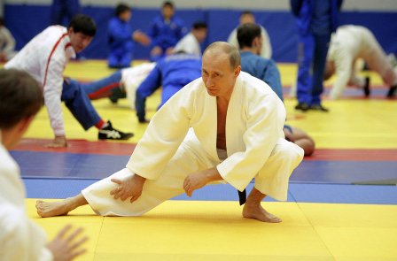 Владимир Путин получил очердной дан по каратэ