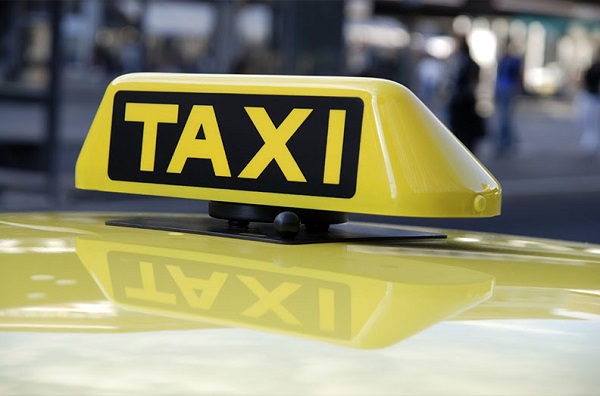 Для эксперимента часть правительства Удмуртии прокатят на такси