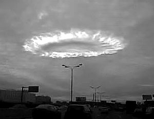 Видео: странное облако над Москвой могло превратиться в смерч