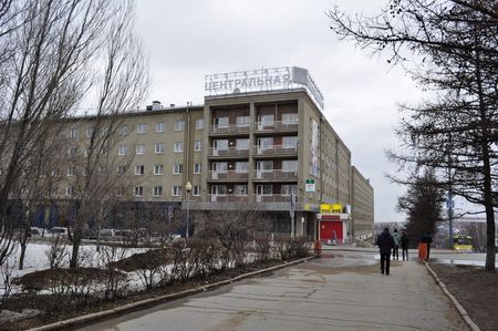 Людей из дымящей гостиницы «Центральная» в Ижевске эвакуировали в «Park Inn»