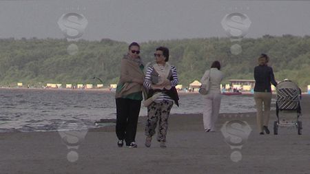 Жанна Фриске отметила день рождения прогулкой по берегу моря