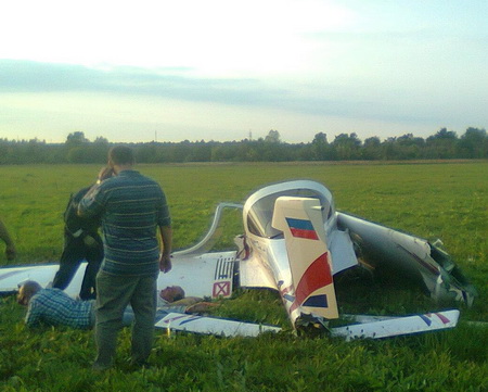 Жесткая посадка самолета произошла в Удмуртии: пострадали два человека