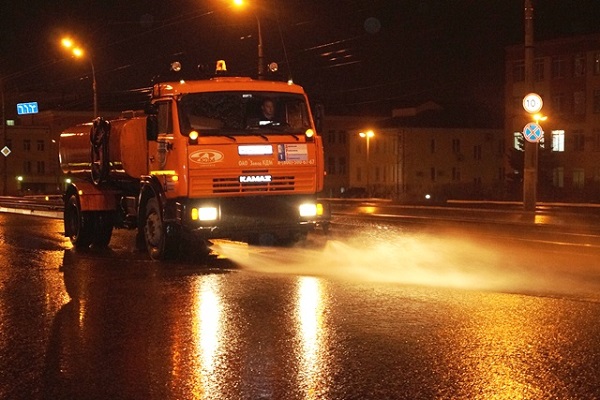 Улицы Ижевска перестали убирать с 15 июня из-за многомиллионных долгов города
