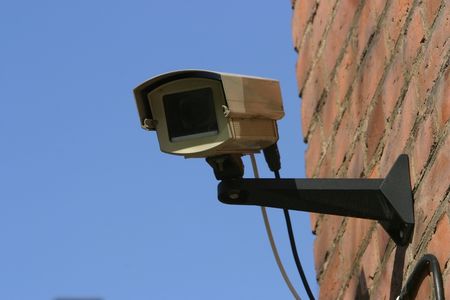 Две камеры видеонаблюдения установили на плотине в Воткинске