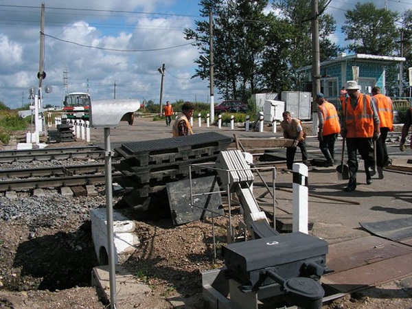 По нескольким железнодорожным переездам в Ижевске ограничат движение 