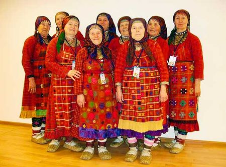  «Бурановские бабушки» записали новые песни вместе с детьми в Ижевске  