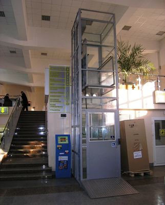 На вокзале Ижевска появился лифт для инвалидов 