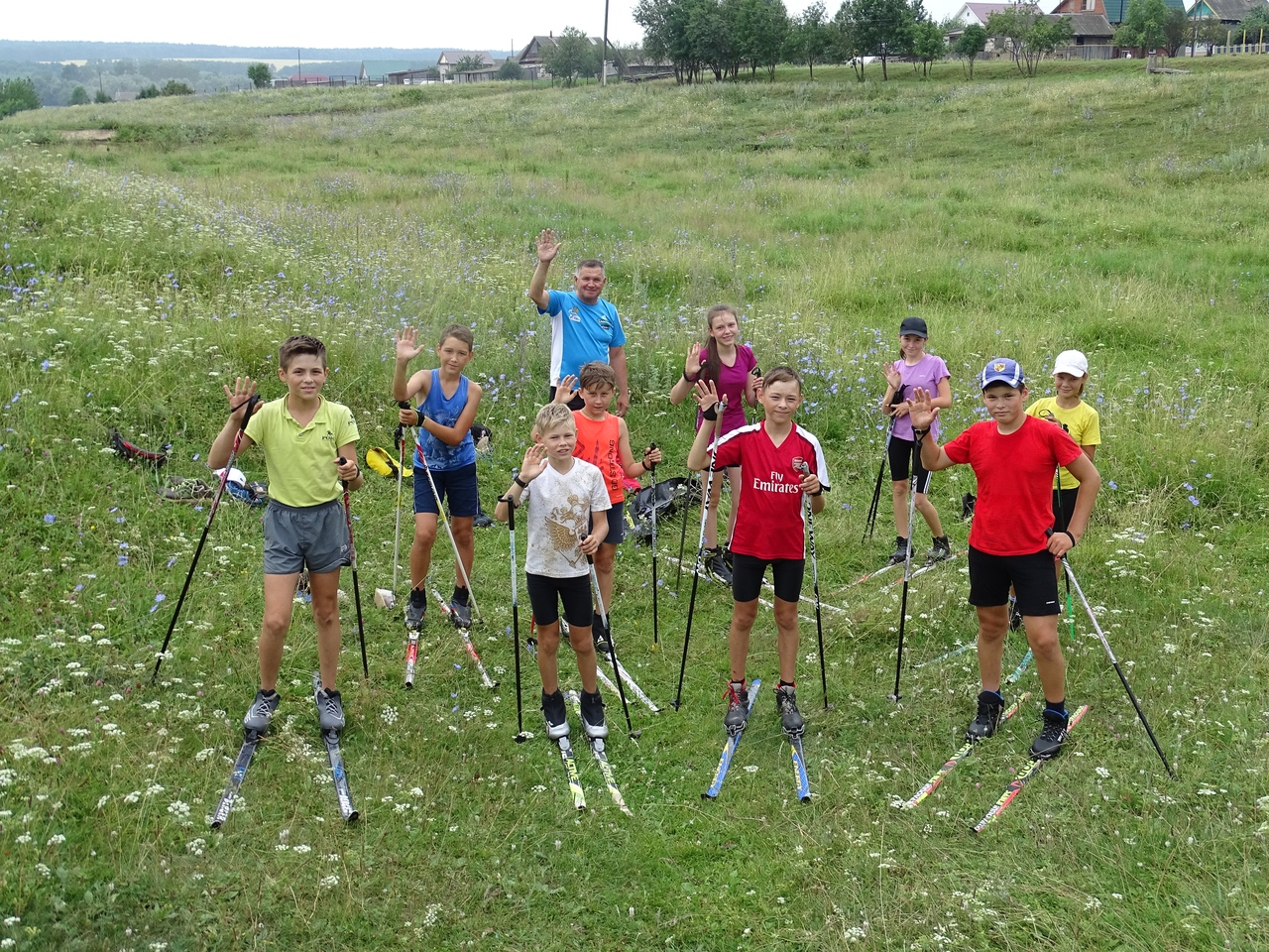 Когда лыжи не катят: продолжаются летние тренировки лыжников в Удмуртии