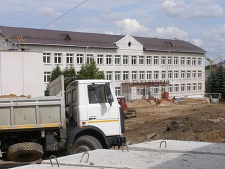 Школу в удмуртском селе Яган достроят к середине июля
