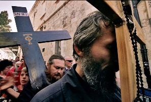 В Ижевске прошел крестный ход в память о расстрелянной царской семье