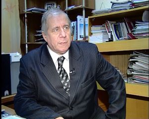 Глава  Управления образования Ижевска  Валерий Шляфер написал заявление об отставке