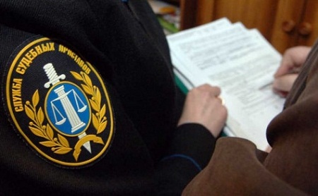 Житель Ижевска в банке принудительно оплатил алименты на 319 тыс
