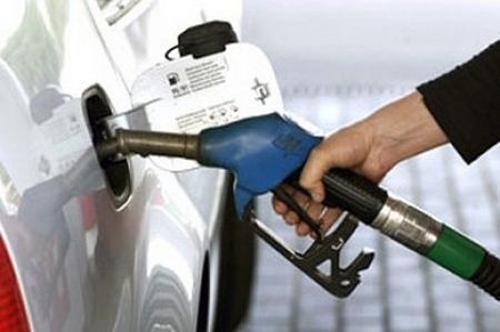Утечка бензина произошла в Глазове на нефтебазе
