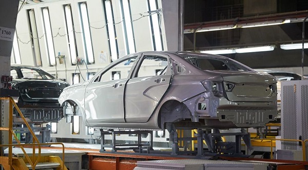 «Lada-Ижевск» остановил производство автомобилей Lada Vesta