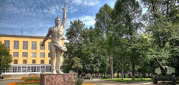 Сквер имени Калашникова появится на территории ИжГТУ в Ижевске