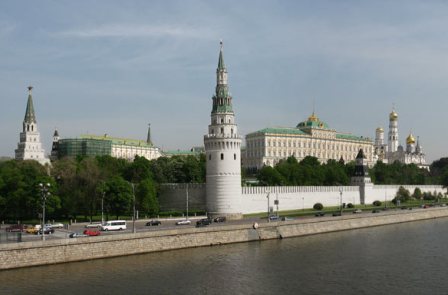 белый кремль.jpg