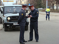 Два грузовика раздавили трех человек в легковушке в Подмосковье