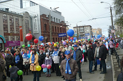 В параде в День Весны и Труда приняли участие около 40 тысяч человек