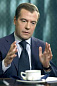 Дмитрий Медведев попросил российских ученых согреть его чаем