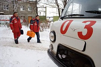 Врачам скорой помощи дорогу  до смертельно больной пациентки преградила Кама