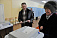 Глава Удмуртии пришел на избирательный участок с супругой 