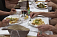 Видео из ресторана для нудистов опубликовал французский телеканал