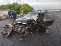 В Ижевске водитель погиб при столкновении со столбом