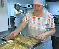 «Бурановские бабушки»  напекли перепечей и сходили в баню перед репетицией 