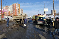 Пьяный водитель в Ижевске протаранил МАЗ