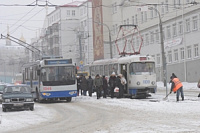 Более 600 тонн реагентов высыпано на улицы Ижевска