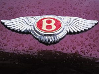 У московской бабушки угнали Bentley Continental