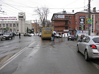 В центре Ижевска автобус сбил девушку