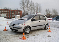 Автошколы Удмуртии игнорируют просьбы не выезжать на дороги во время метели