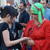 Цыганки в Ижевске напали на пациентов больницы