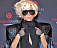 Леди Гага начала стремительно лысеть