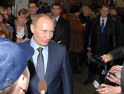 Путин заверил, что Россия готова выделить средства на развите завода