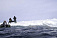 Пермские спасатели сняли 2 рыбаков с отколовшейся льдины на Каме